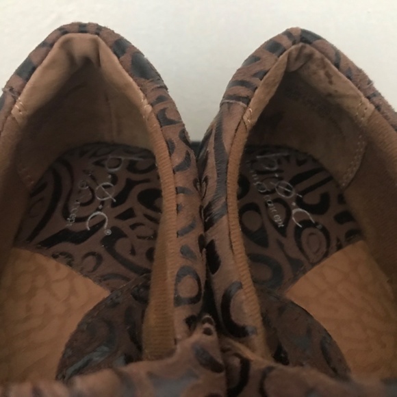 B.O.C. Genuine Leather Brown Floral Print Embossed Mule Slip On Clogs 7.5 38.5 - Picture 5 of 6